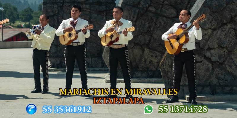 Mariachis en Miravalles 